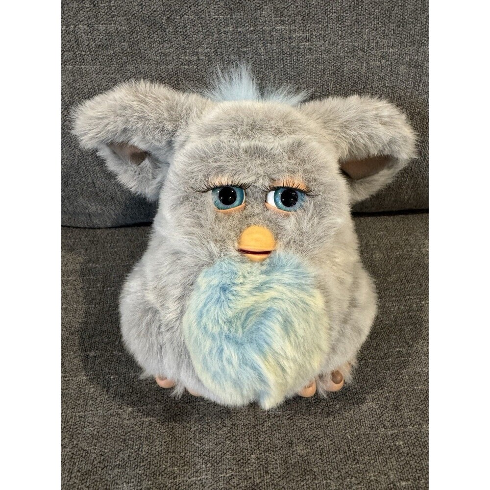 Furby Cloudy Sky 2005 emoto tronic model grey fur blue eyes Hasbro Rare Working - Picture 1 of 7